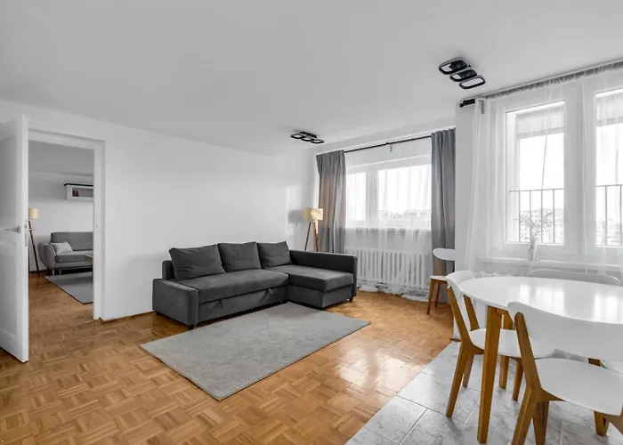 Mokotow Serene By Bookinghost *